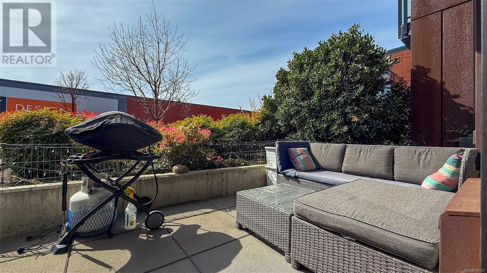 219 515 Chatham St, Victoria, British Columbia  V8T 0C8 - Photo 28 - 994557