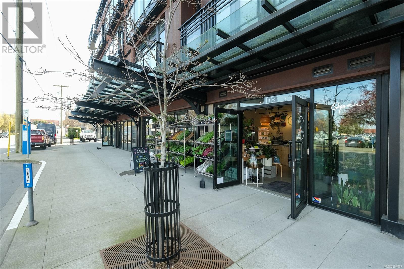 219 515 Chatham St, Victoria, British Columbia  V8T 0C8 - Photo 40 - 994557