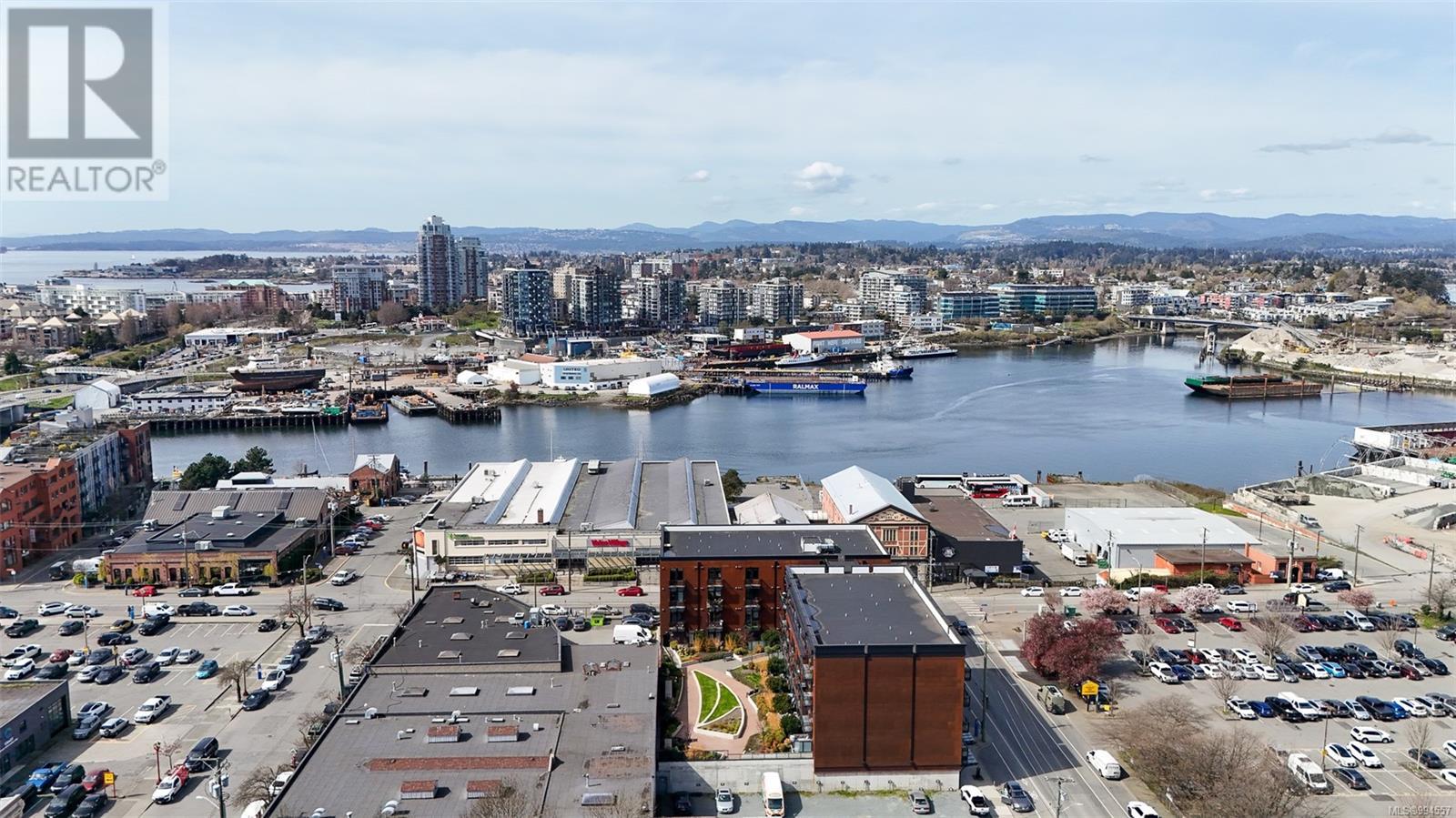 219 515 Chatham St, Victoria, British Columbia  V8T 0C8 - Photo 42 - 994557