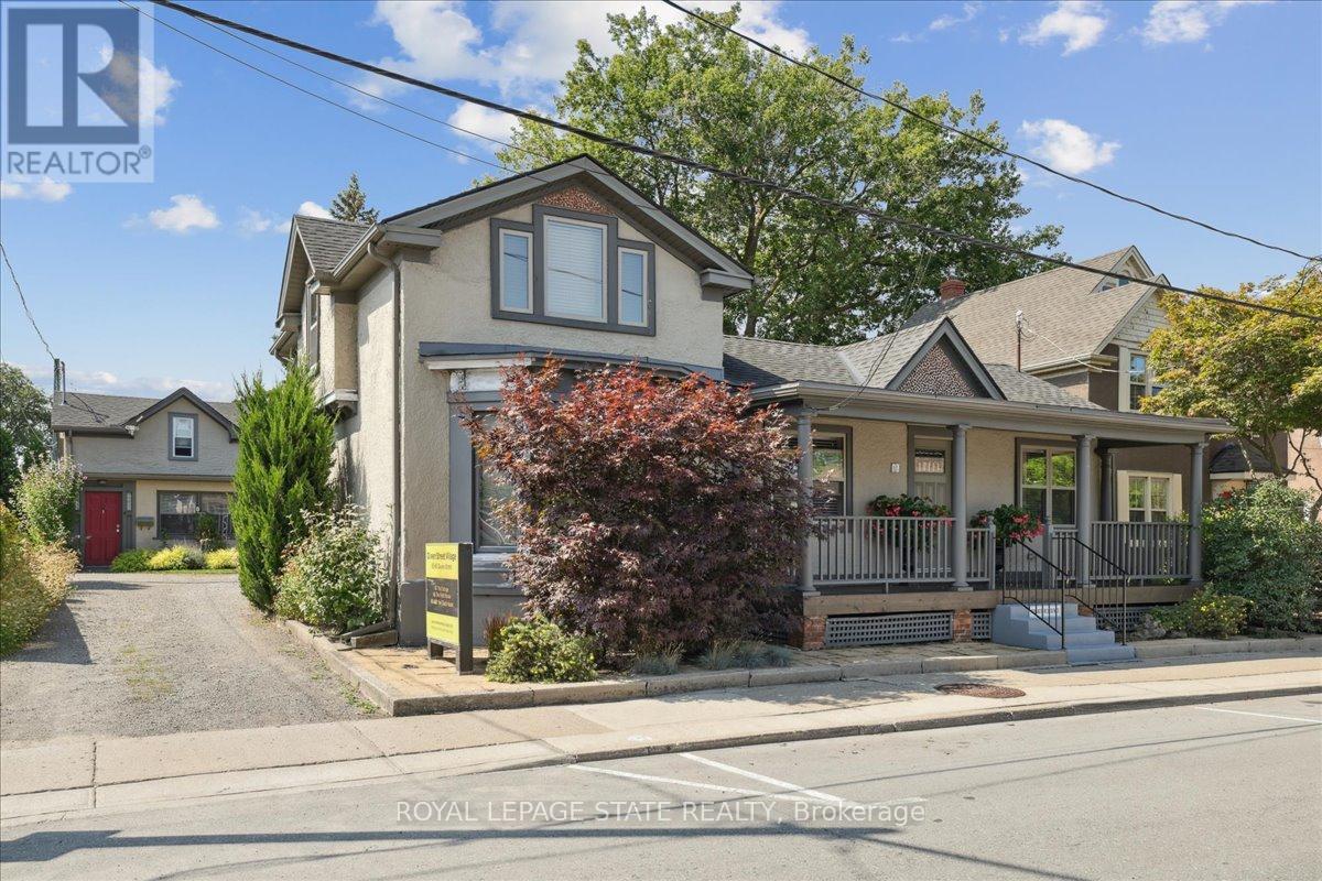 65 Queen Street, St. Catharines, Ontario  L2R 5G9 - Photo 4 - X12075021