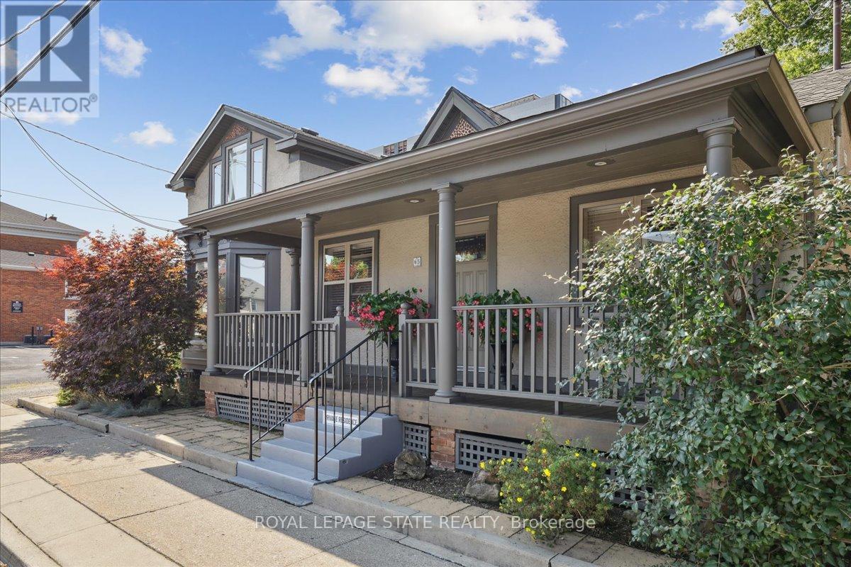 65 Queen Street, St. Catharines, Ontario  L2R 5G9 - Photo 5 - X12075021