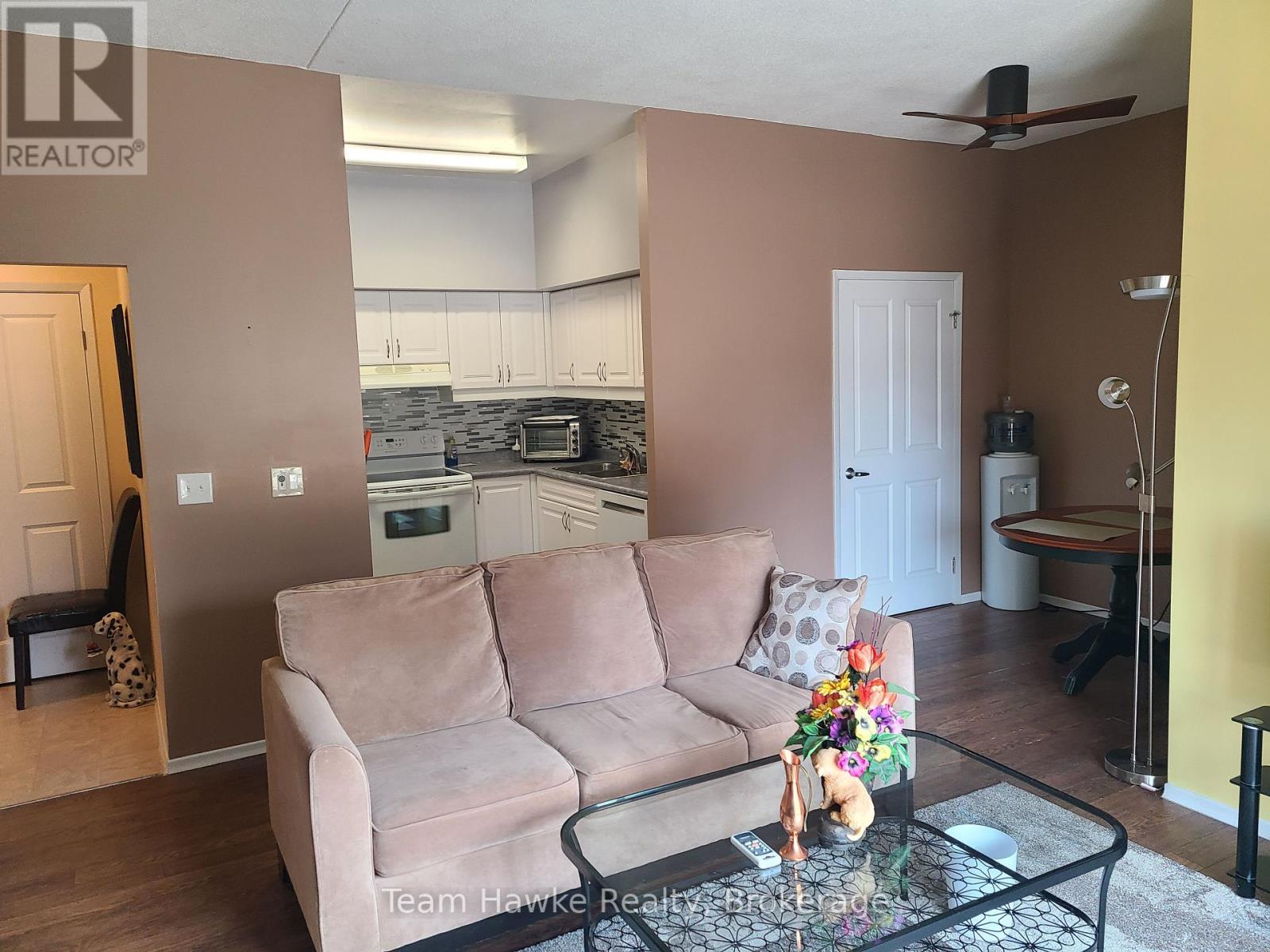 Property at 108 - 333 RUE LAFONTAINE ROAD image 2