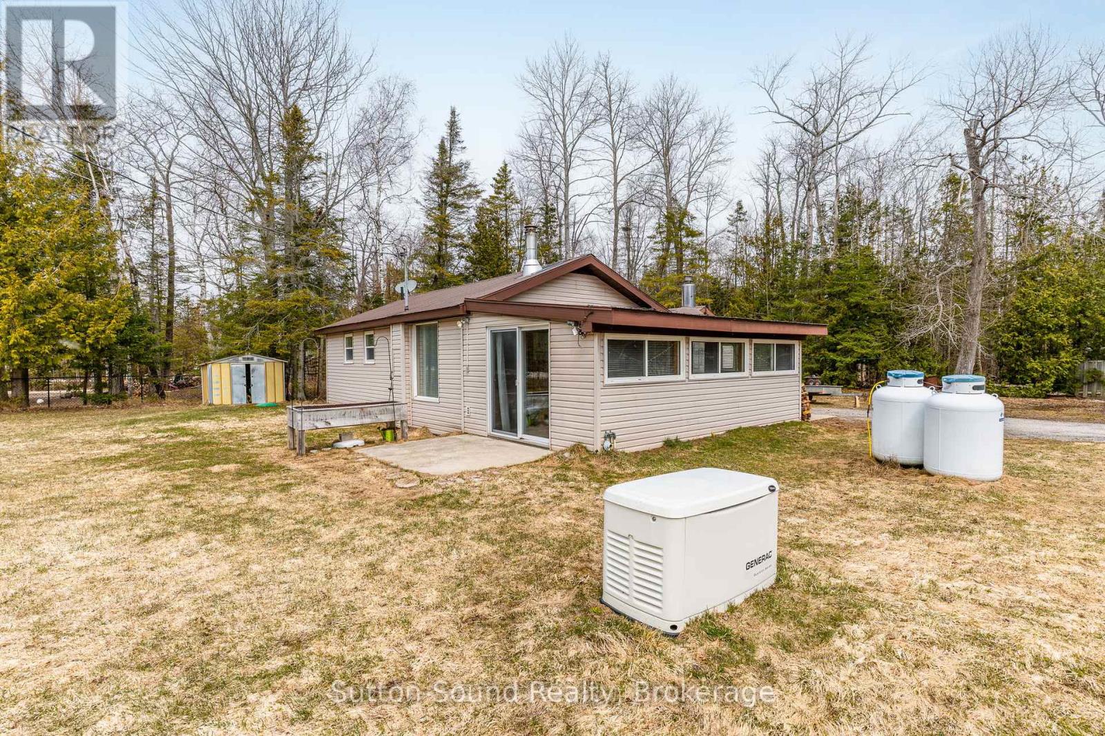 3 South Oliphant Road, South Bruce Peninsula, Ontario  N0H 2T0 - Photo 21 - X12075232