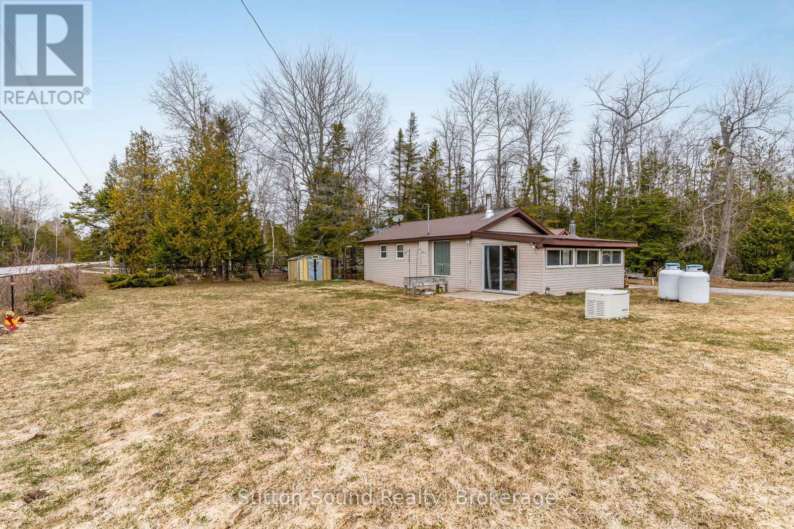 3 South Oliphant Road, South Bruce Peninsula, Ontario  N0H 2T0 - Photo 22 - X12075232