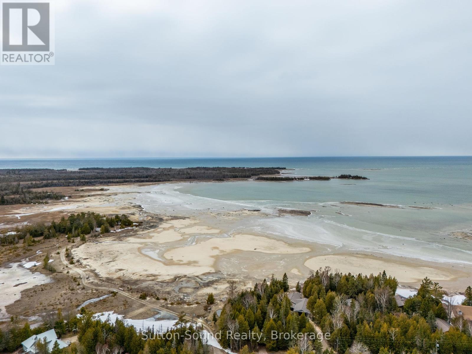 3 South Oliphant Road, South Bruce Peninsula, Ontario  N0H 2T0 - Photo 34 - X12075232