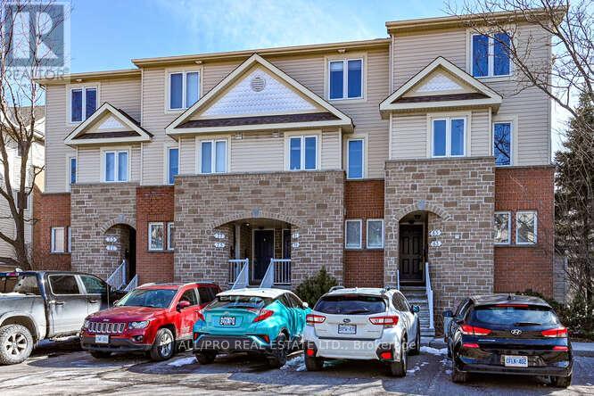 Property at 77 - 75 STRATHAVEN PRIVATE image 1