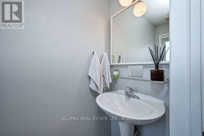 77 - 75 Strathaven Private, Ottawa, Ontario  K1J 1K7 - Photo 17 - X12075175