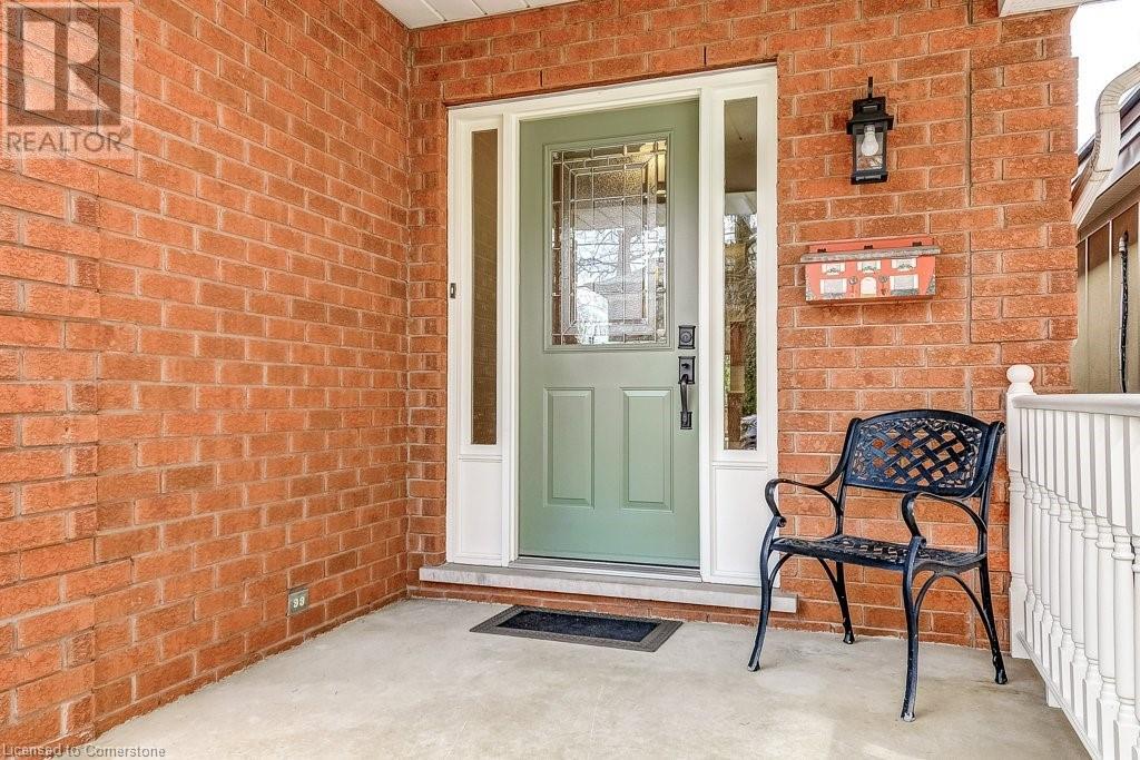 Property at 462 DUNDURN Street S image 5