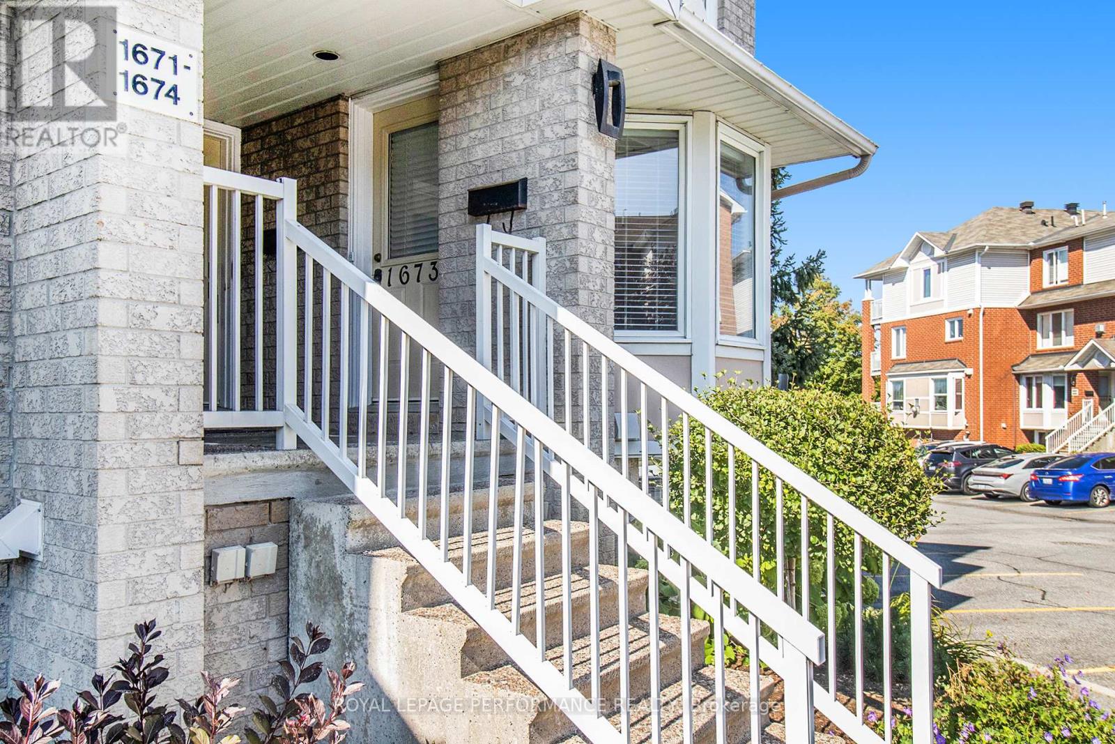 Property at 1673 LOCKSLEY LANE image 3