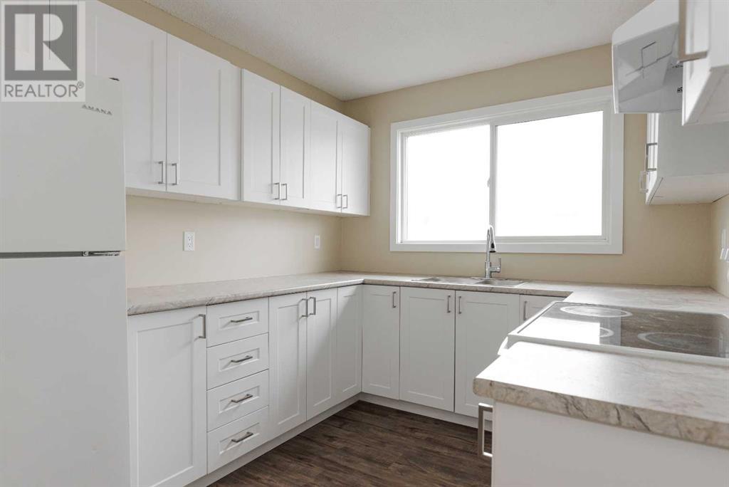 9907 Gordon Avenue, Fort Mcmurray, Alberta  T9H 2E3 - Photo 12 - A2209732