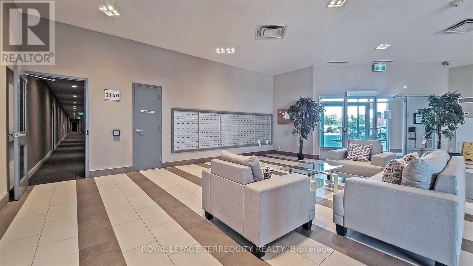 1207 - 2152 Lawrence Avenue E, Toronto (Wexford-Maryvale), Ontario  M1R 0B5 - Photo 16 - E12075151