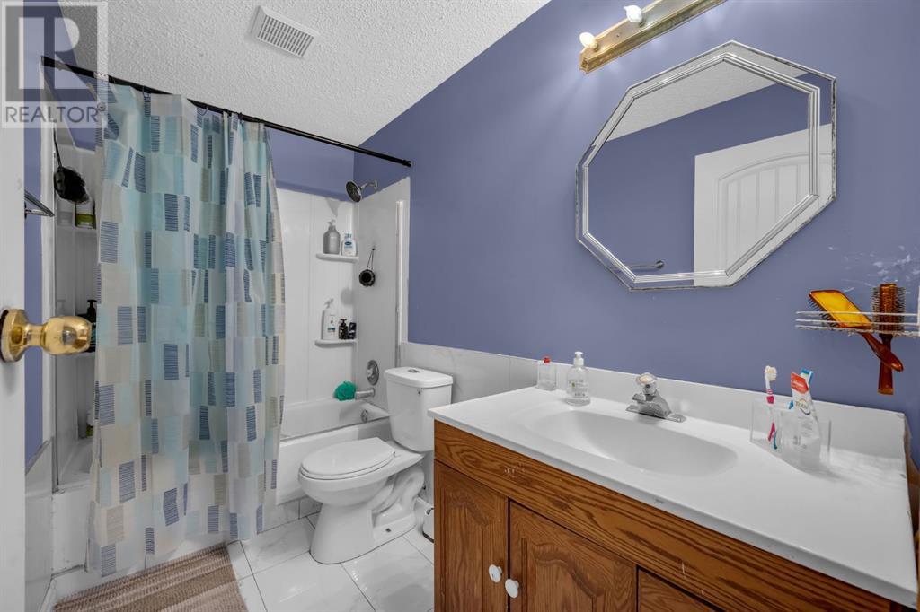 203 Coral Keys Drive Ne, Calgary, Alberta  T3J 3K7 - Photo 39 - A2208144
