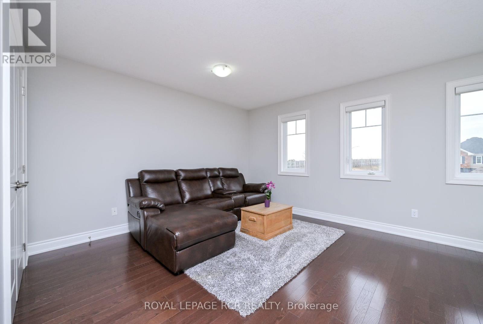 2 Warman Street, New Tecumseth (Alliston), Ontario  L9R 0C2 - Photo 21 - N12074177