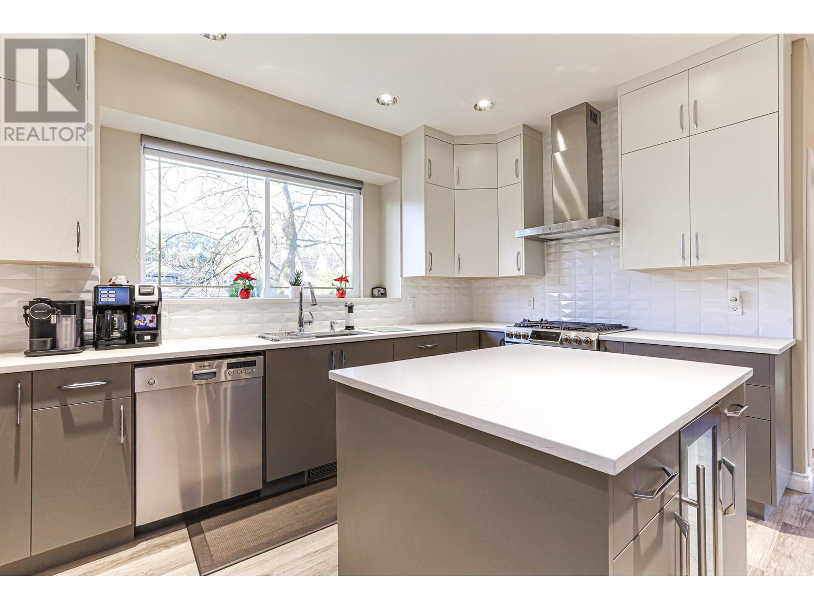 1501 Eagle Mountain Drive, Coquitlam, British Columbia  V3E 2Y6 - Photo 16 - R2965172