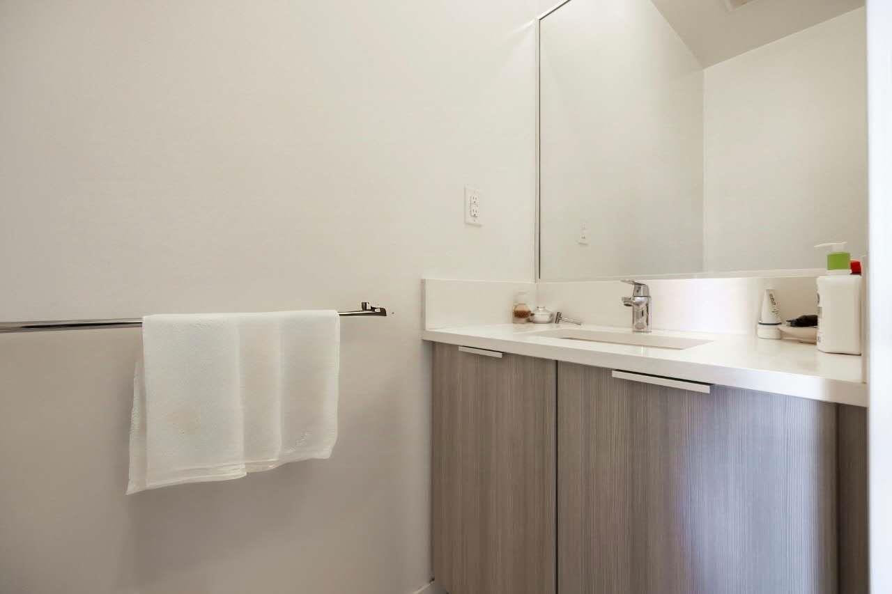 104 13308 Central Avenue, Surrey, British Columbia  V3T 0M4 - Photo 10 - R2982645