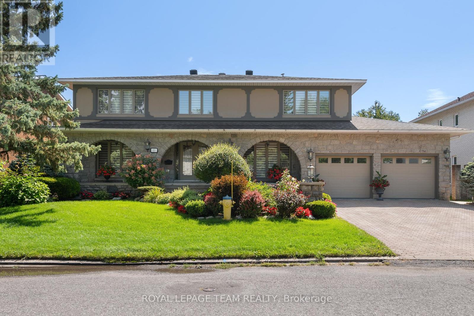 Property at 10 NANCY AVENUE image 3