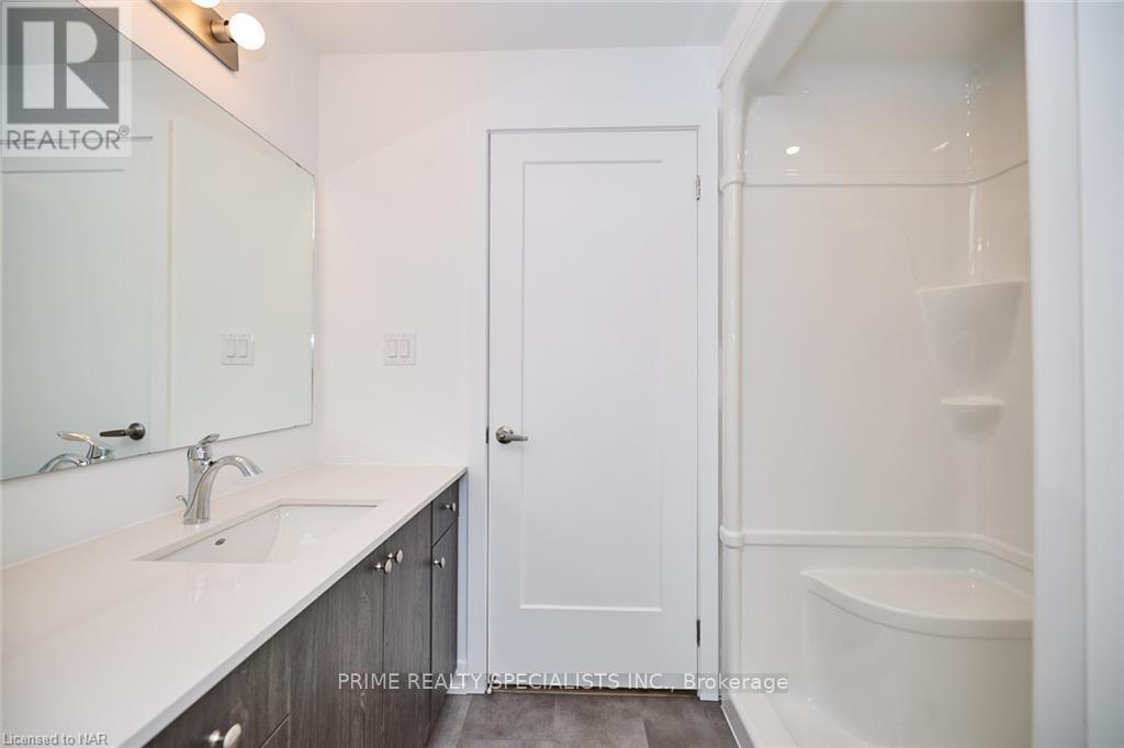 211 - 781 Clare Avenue, Welland, Ontario  L3C 0K1 - Photo 15 - X12075108