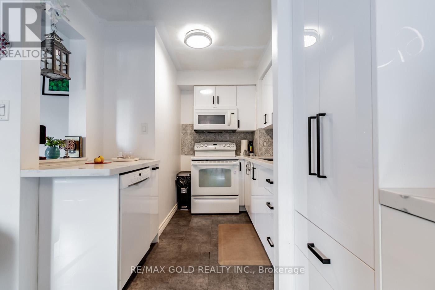 50 - 286 Cushman Road N, St. Catharines, Ontario  L2M 6Z2 - Photo 11 - X12075120