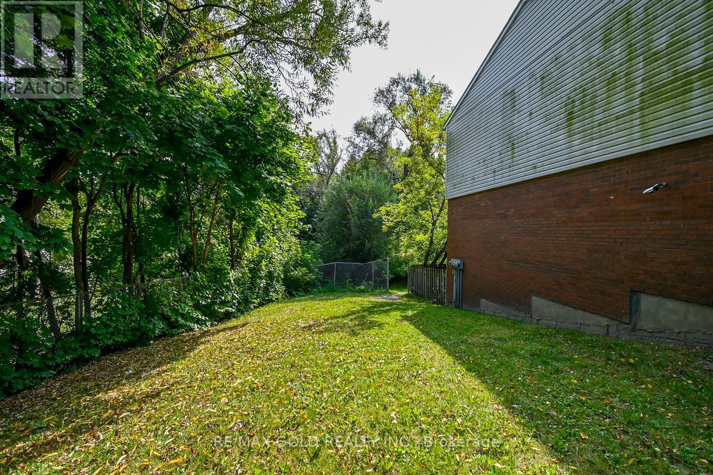 50 - 286 Cushman Road N, St. Catharines, Ontario  L2M 6Z2 - Photo 37 - X12075120
