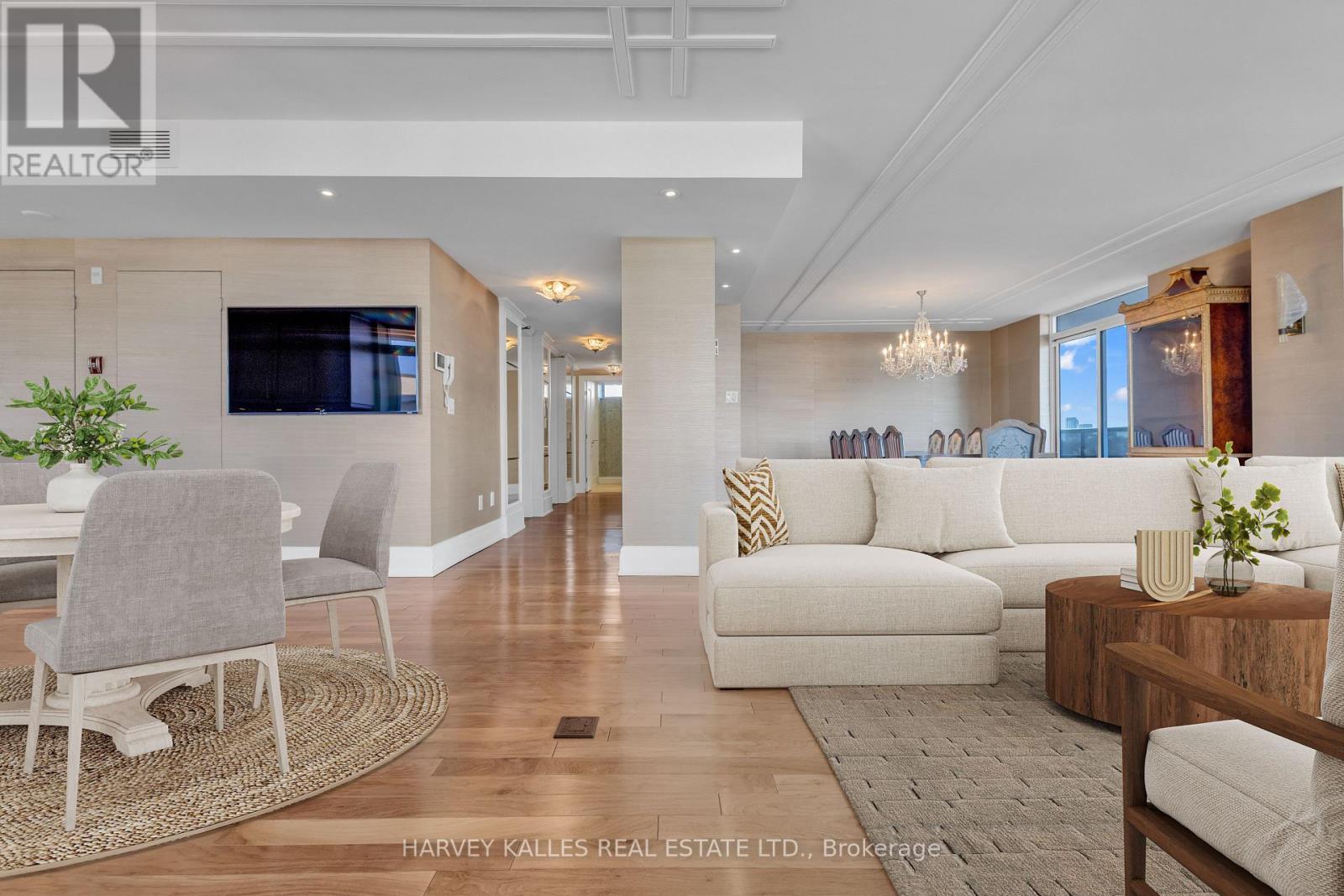 Property at 801 - 2600 BATHURST STREET image 4