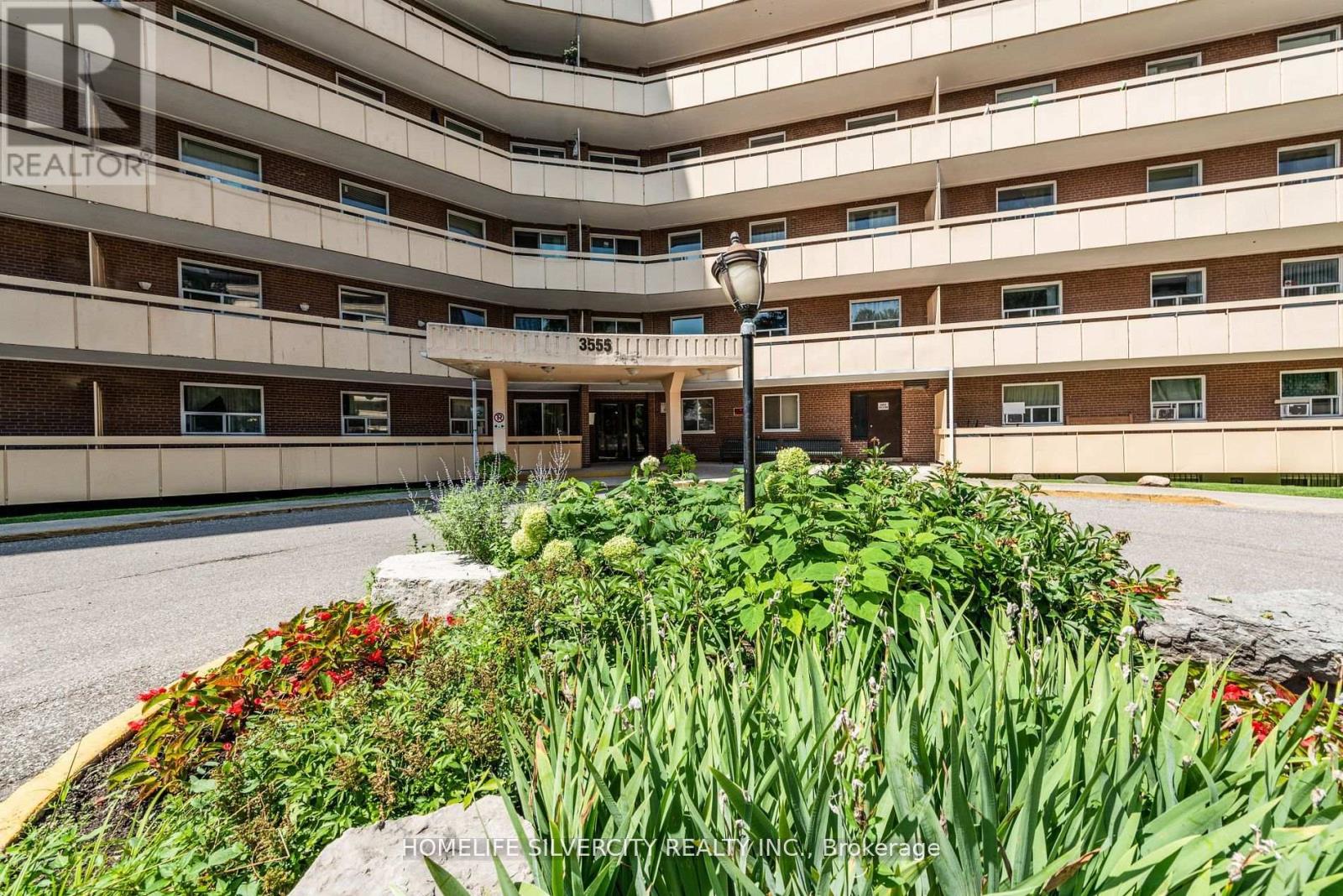 Property at 605 - 3555 DERRY ROAD E image 4