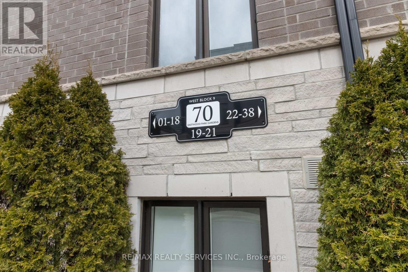 Property at 1 - 70 EASTWOOD PARK GARDENS image 5