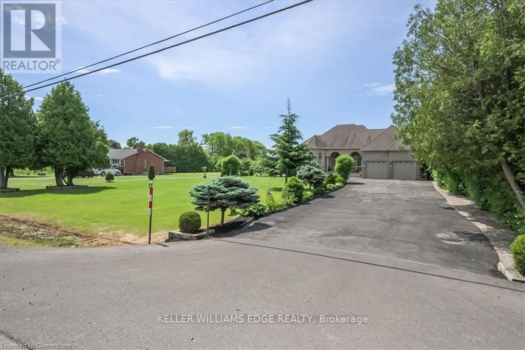 Property at 9893 DICKENSON ROAD W image 3
