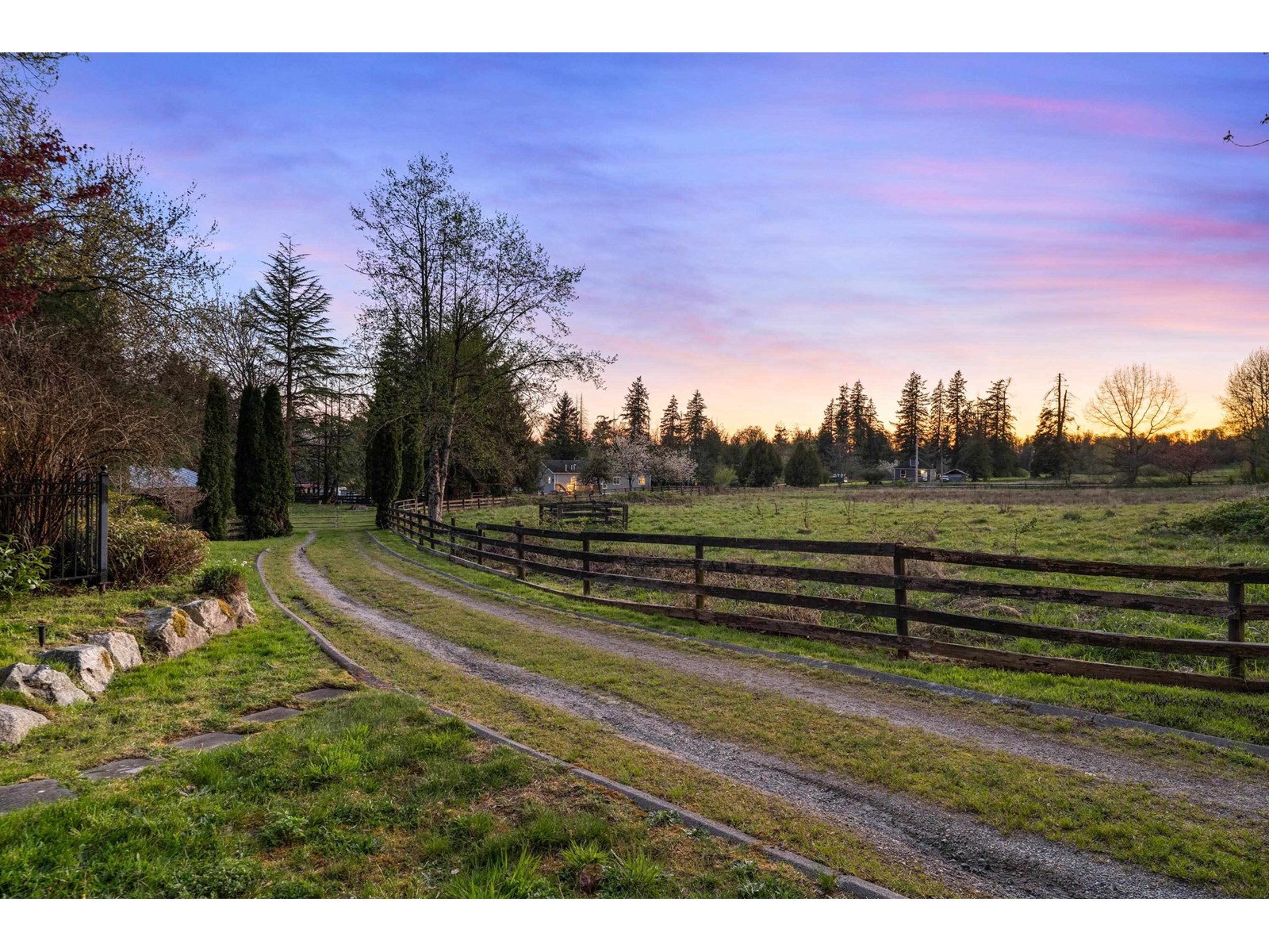 22482 8 Avenue, Langley, British Columbia  V2Z 2W4 - Photo 33 - R2988243