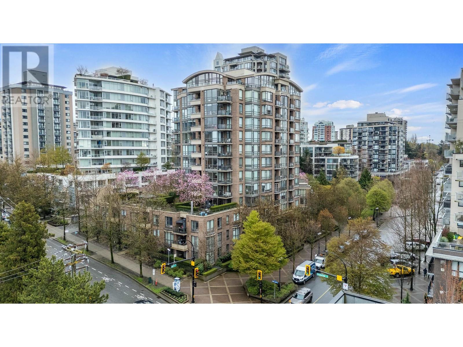702 170 W 1 STREET, north vancouver, British Columbia