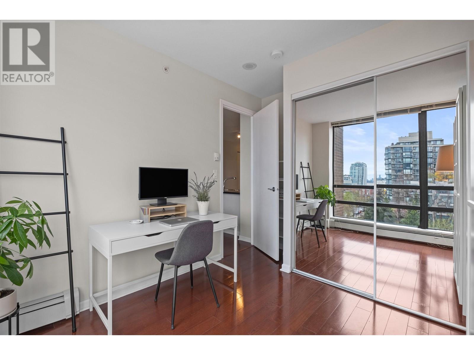 702 170 W 1 Street, North Vancouver, British Columbia  V7M 3P2 - Photo 17 - R2988951