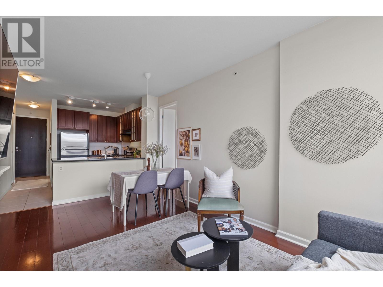 702 170 W 1 Street, North Vancouver, British Columbia  V7M 3P2 - Photo 6 - R2988951