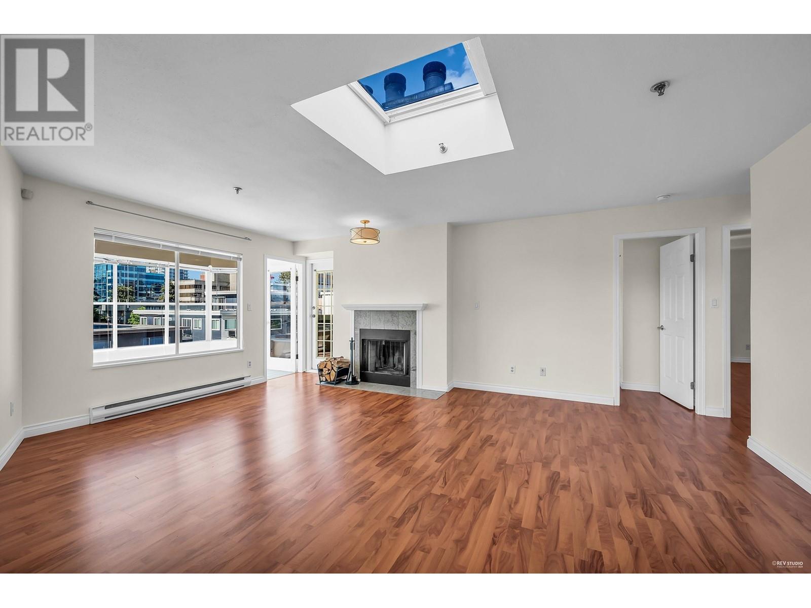 402 1575 W 12th Avenue, Vancouver, British Columbia  V6J 2E2 - Photo 7 - R2988964