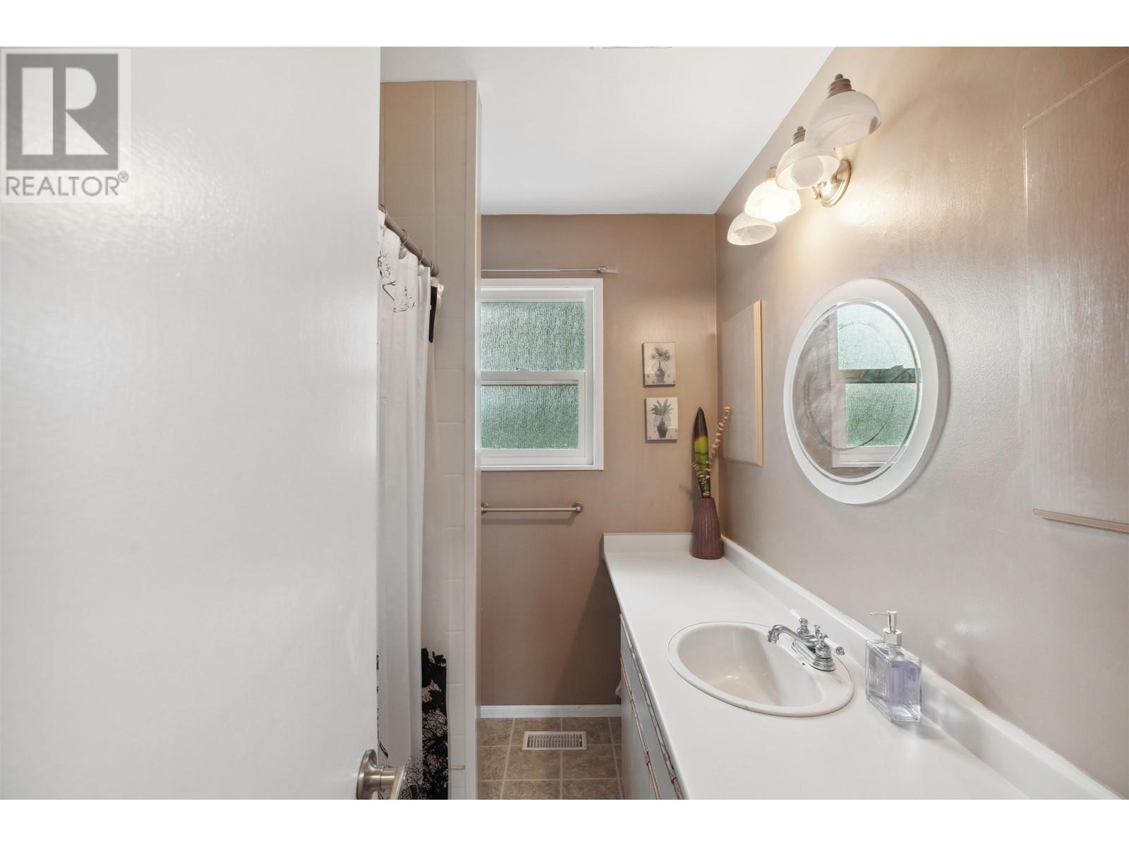 474 Byng Street, Coquitlam, British Columbia  V3K 5N7 - Photo 14 - R2988956