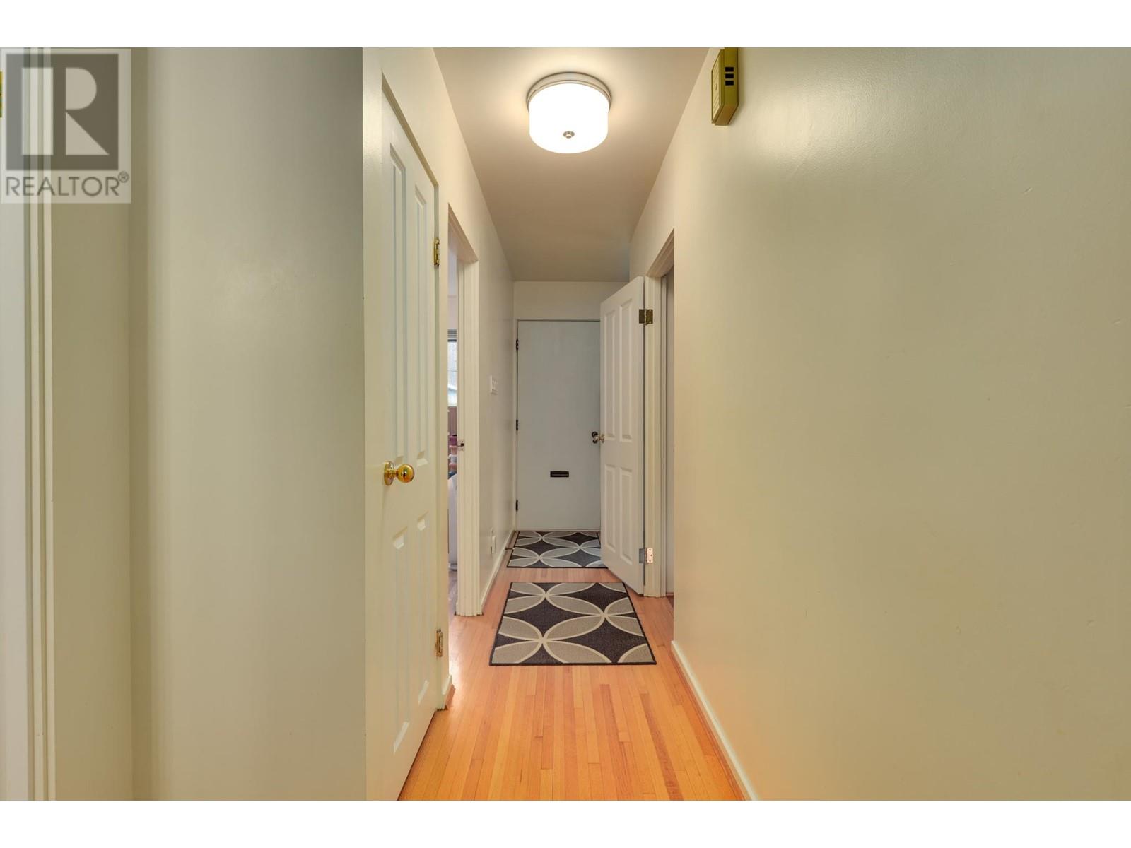 1621 Draycott Road, North Vancouver, British Columbia  V7J 1W3 - Photo 10 - R2988967