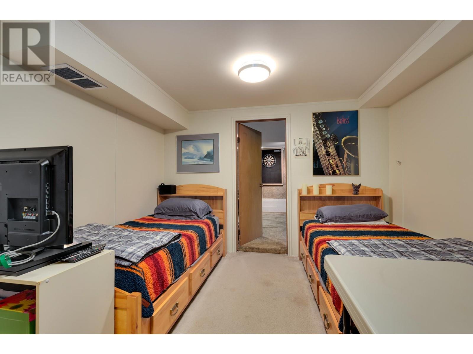1621 Draycott Road, North Vancouver, British Columbia  V7J 1W3 - Photo 18 - R2988967