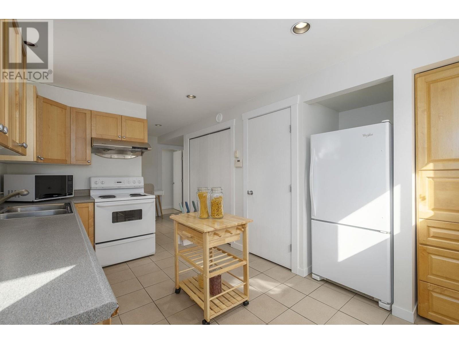 3217 Matapan Crescent, Vancouver, British Columbia  V5M 4A9 - Photo 30 - R2988972