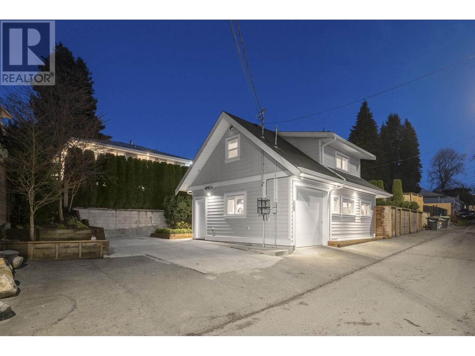 3217 Matapan Crescent, Vancouver, British Columbia  V5M 4A9 - Photo 4 - R2988972