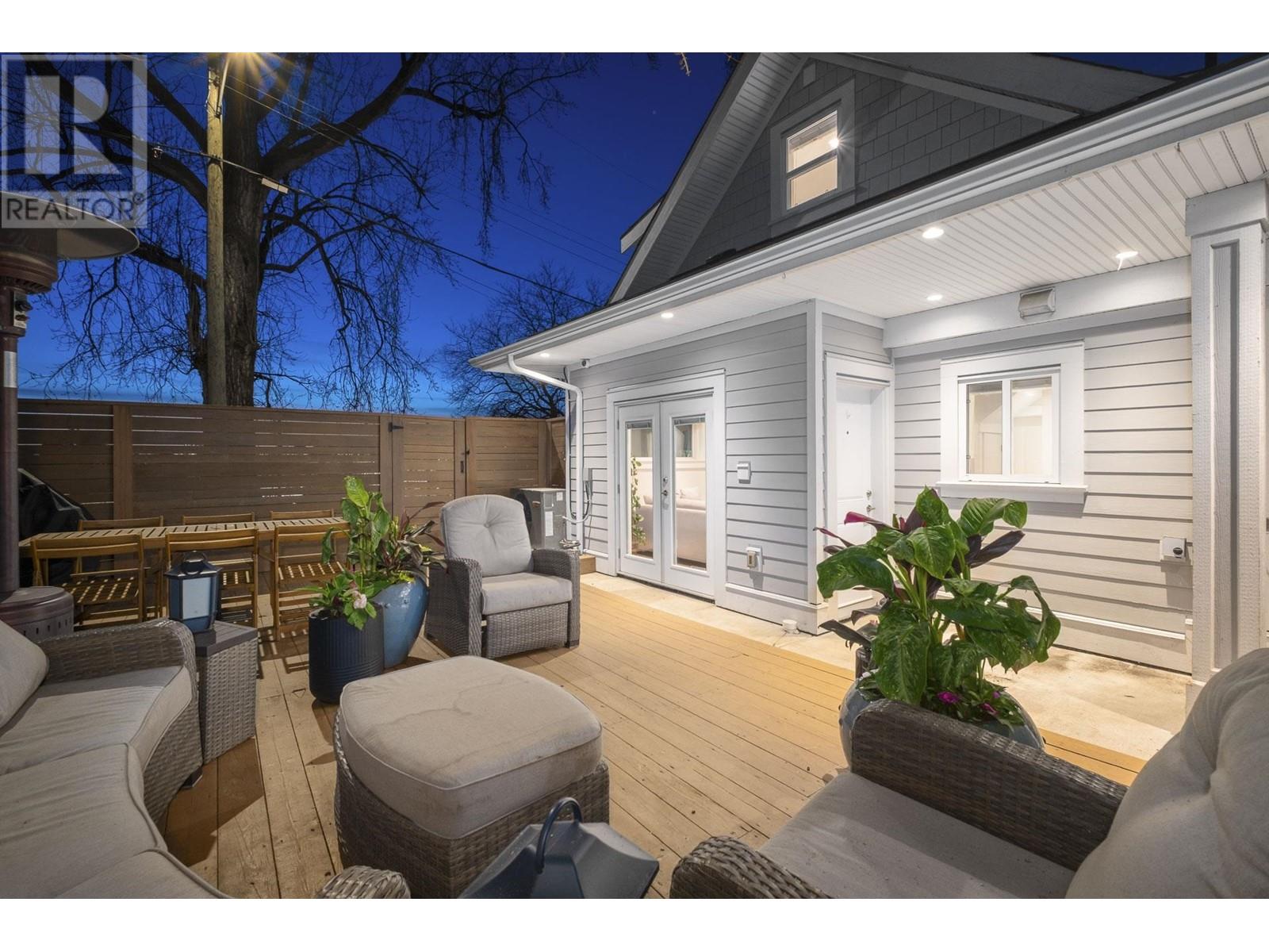 3217 Matapan Crescent, Vancouver, British Columbia  V5M 4A9 - Photo 5 - R2988972