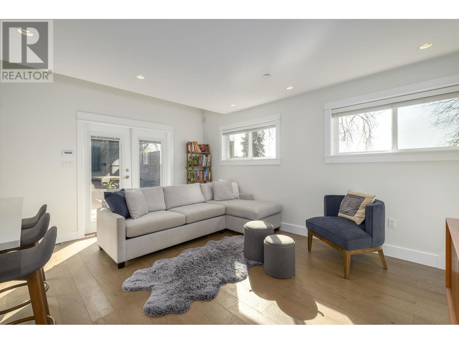 3217 Matapan Crescent, Vancouver, British Columbia  V5M 4A9 - Photo 7 - R2988972