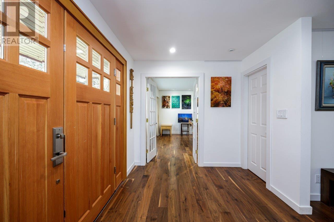 4193 Norwood Avenue, North Vancouver, British Columbia  V7N 3R4 - Photo 9 - R2989000