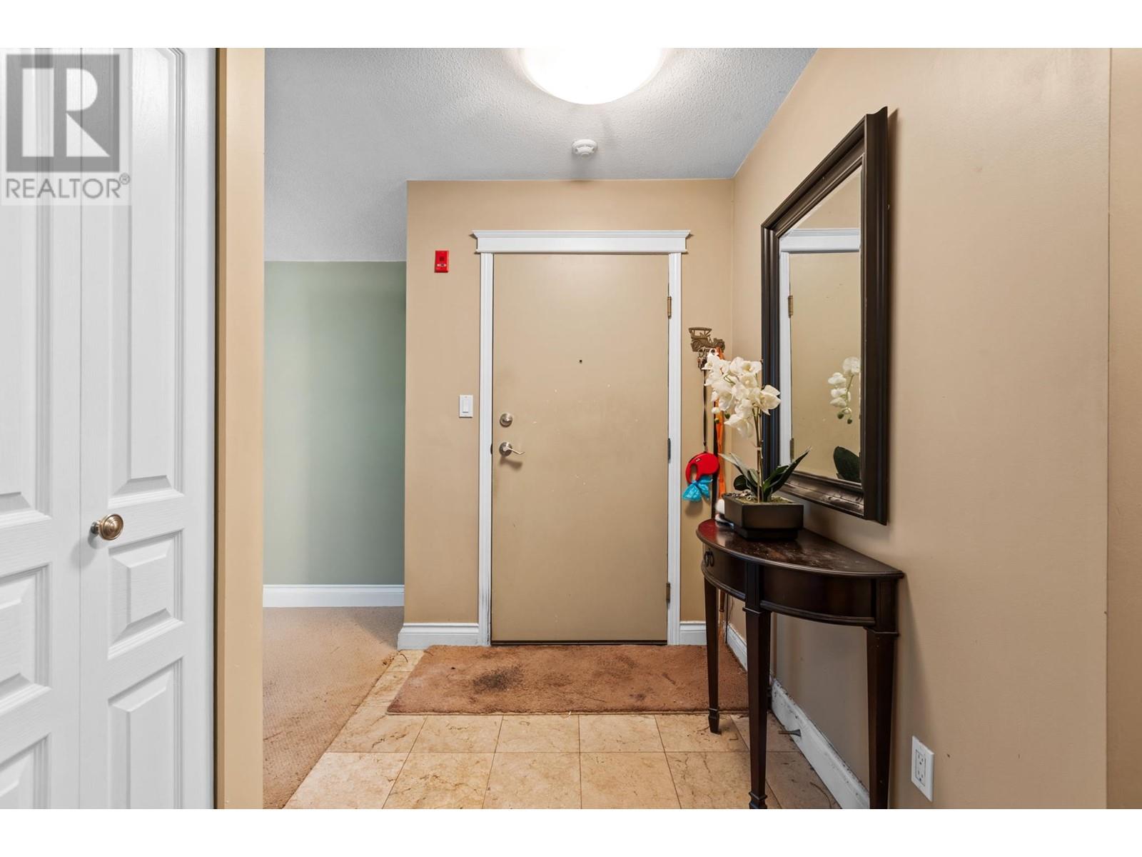 101 180 Ravine Drive, Port Moody, British Columbia  V3H 4Z3 - Photo 5 - R2988561