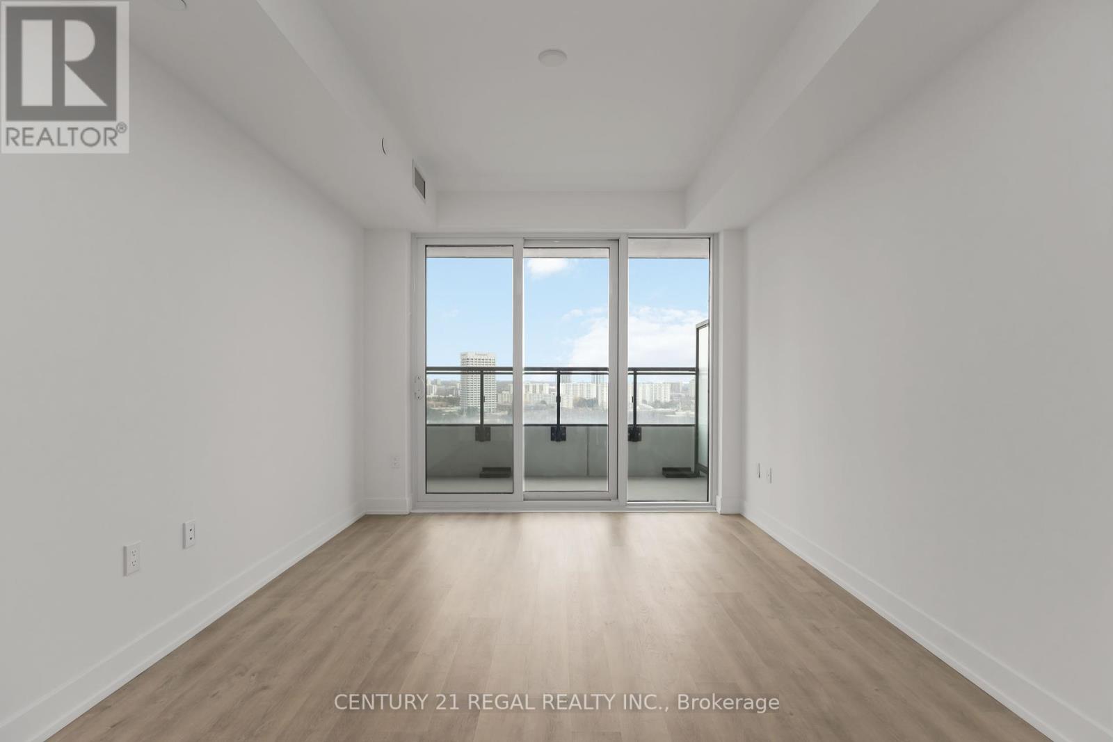 1707 - 30 Inn On The Park Drive, Toronto, Ontario  M3C 0P7 - Photo 12 - C12075283