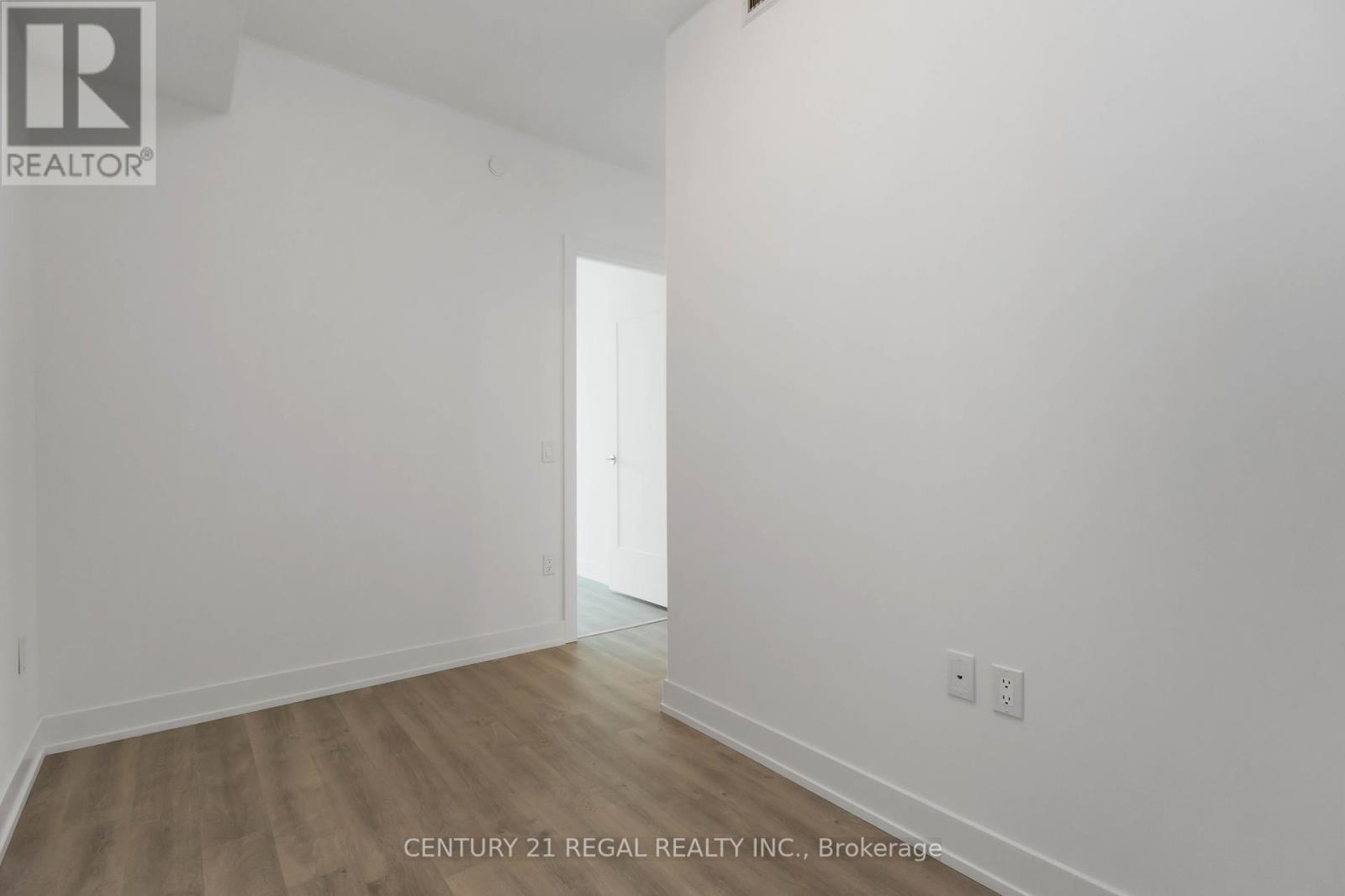 1707 - 30 Inn On The Park Drive, Toronto, Ontario  M3C 0P7 - Photo 22 - C12075283