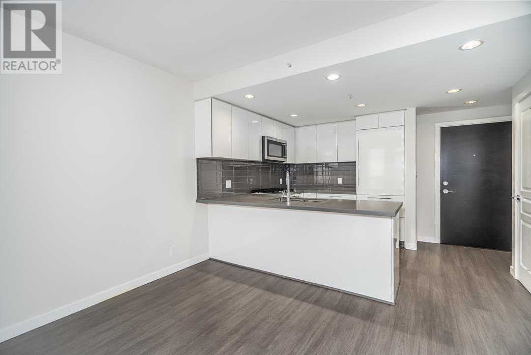 2207 3093 Windsor Gate, Coquitlam, British Columbia  V3B 0N2 - Photo 6 - R2988598