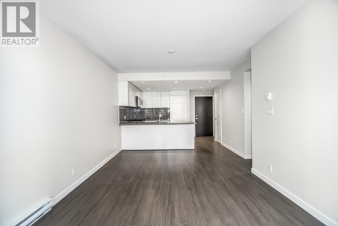 2207 3093 Windsor Gate, Coquitlam, British Columbia  V3B 0N2 - Photo 5 - R2988598