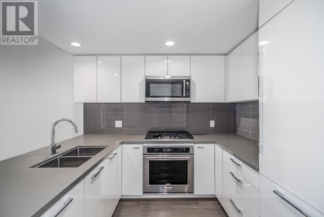 2207 3093 Windsor Gate, Coquitlam, British Columbia  V3B 0N2 - Photo 8 - R2988598