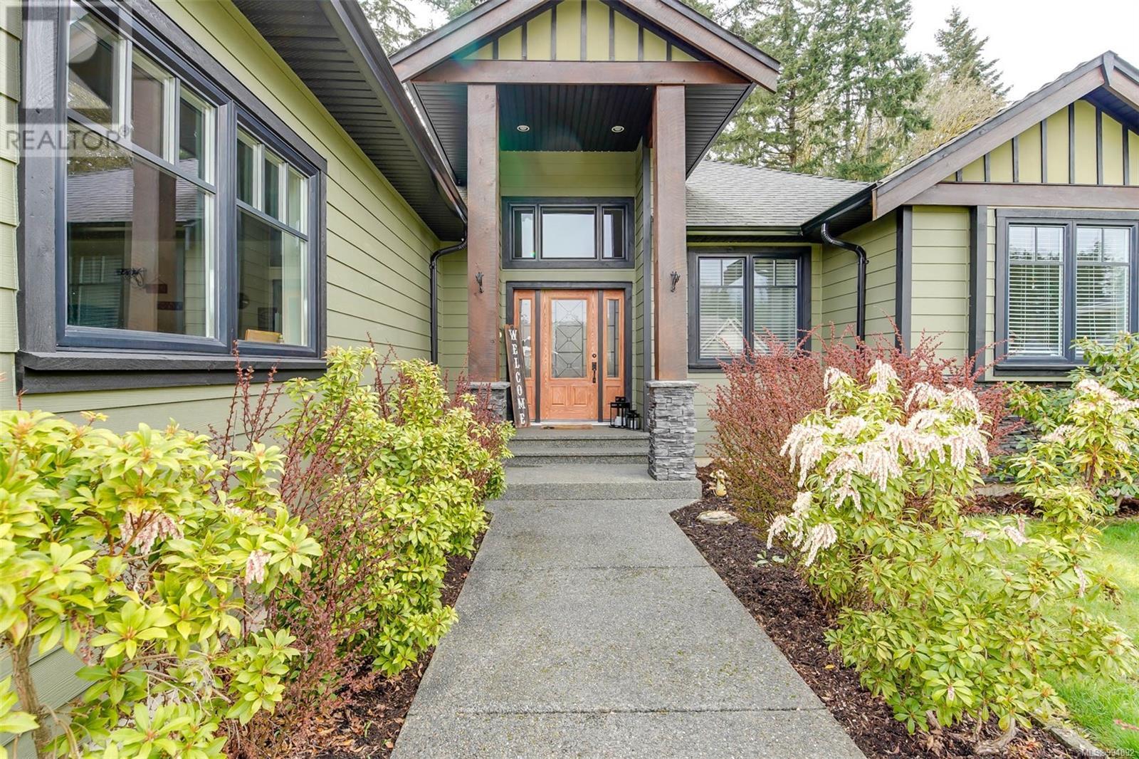 Property at 3348 Waterfern Dr image 2