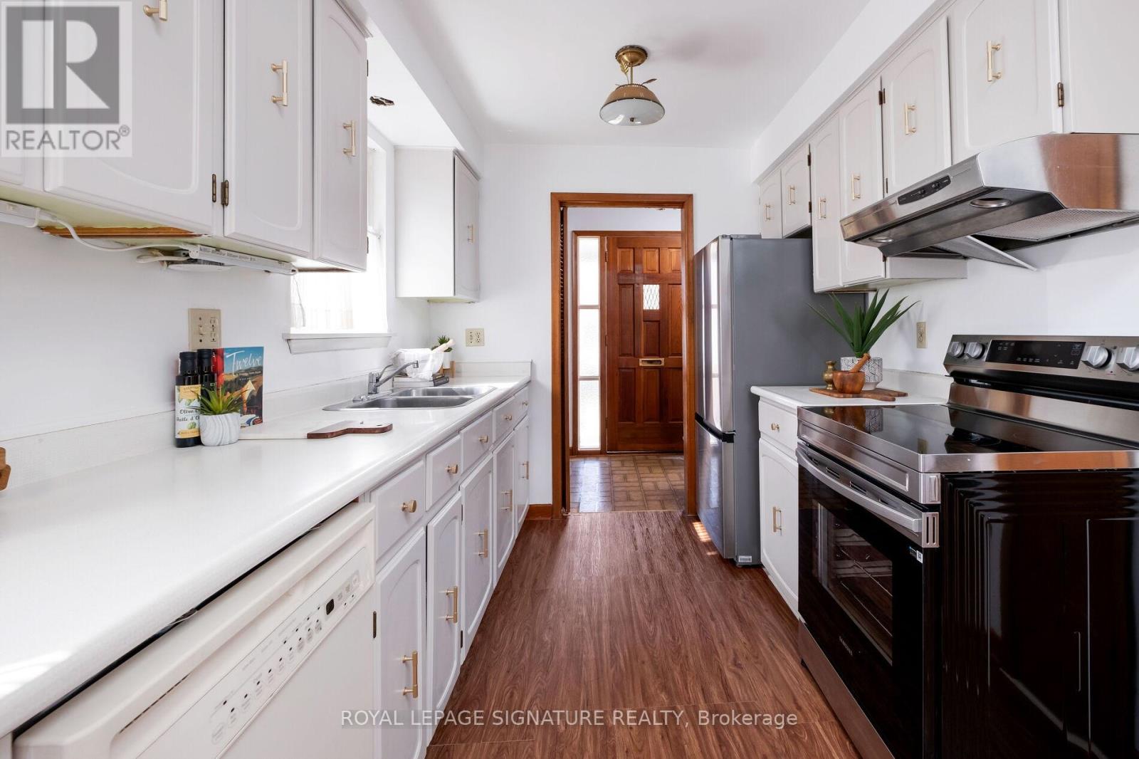 22 Merkley Square, Toronto, Ontario  M1G 2Y4 - Photo 11 - E12075282