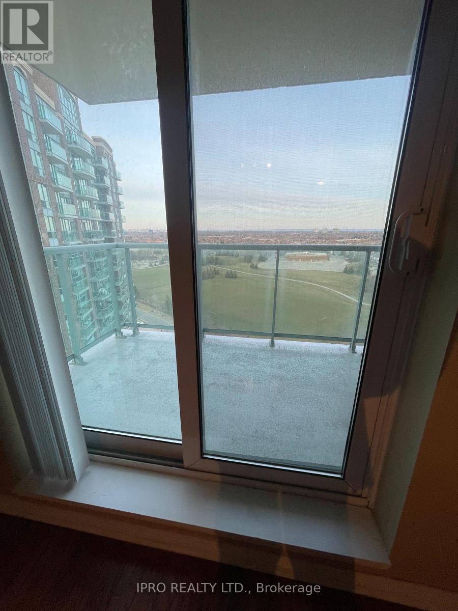 1604 - 4879 Kimbermount Avenue, Mississauga, Ontario  L5M 7R8 - Photo 7 - W12053708