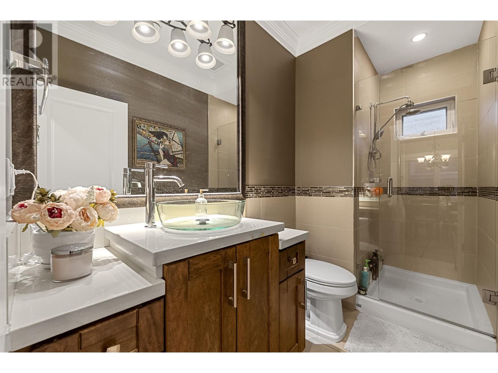 136 E 59th Avenue, Vancouver, British Columbia  V5X 1X6 - Photo 16 - R2987726
